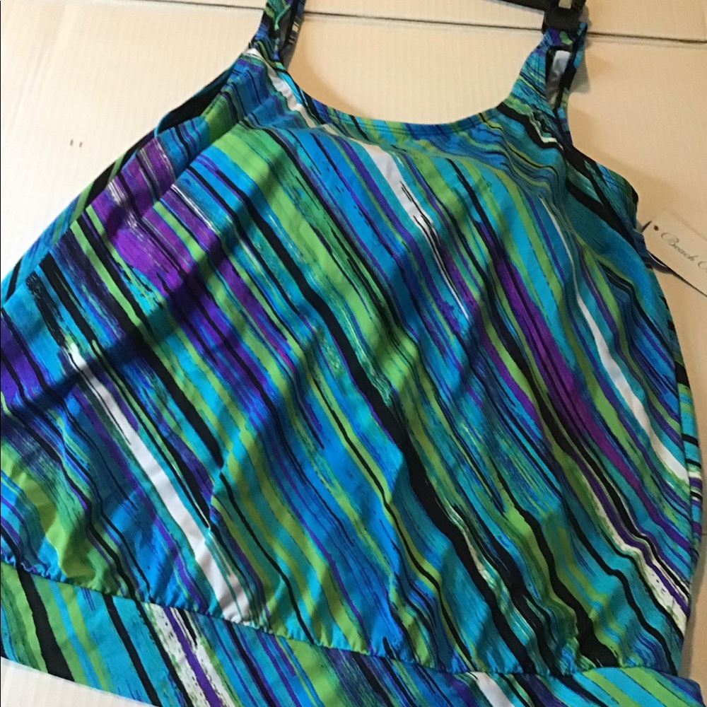 Ladies swim suit top. New with tags